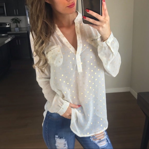Astr Tops - ASTR Cream & Metallic Gold Half Button Blouse M